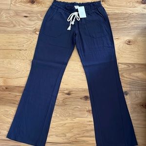 Roxy ocean side, pant color navy blue brand new never been worn with tags